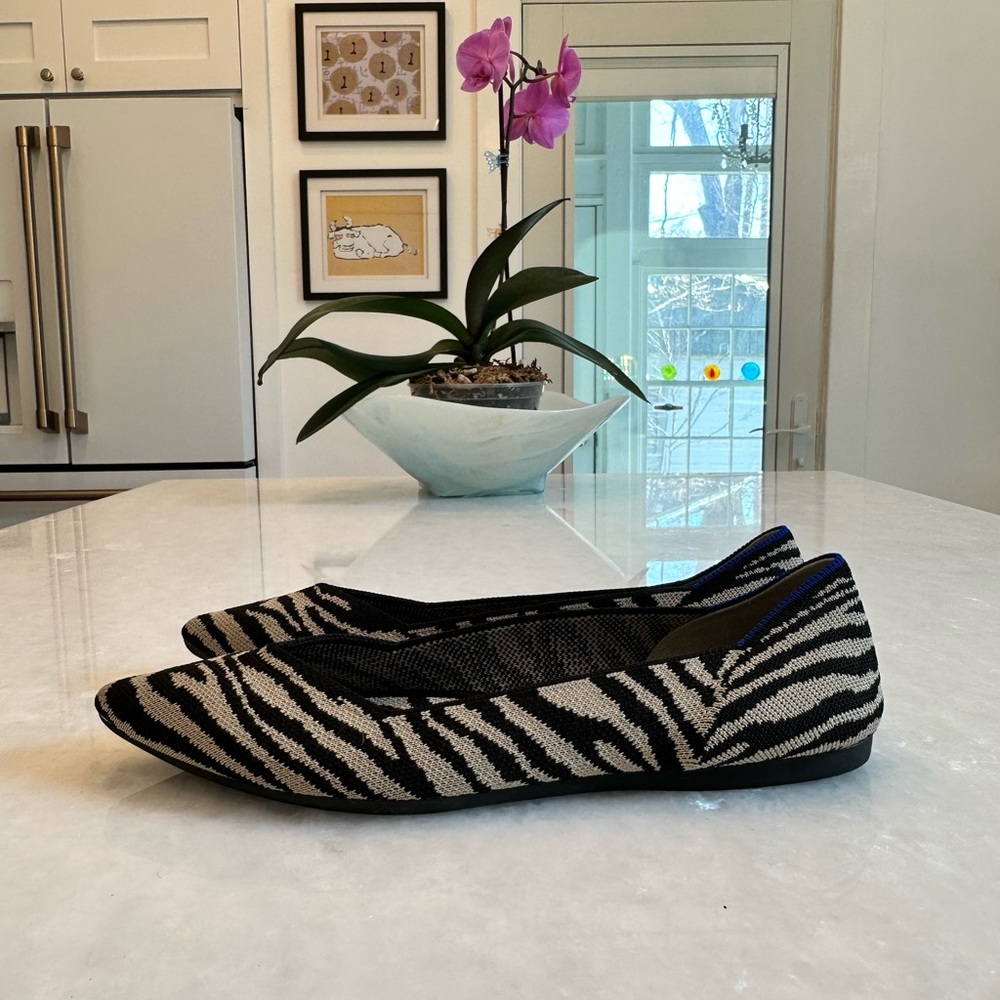 Rothy’s size 9.5 zebra stripe points.
